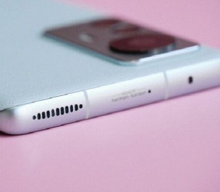 Xiaomi 12 Pro разобрали и рассмотрели изнутри