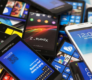Жизненный цикл смартфонов в Западной Европе сокращается