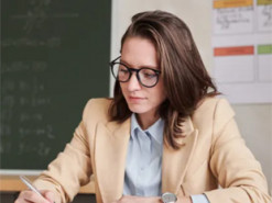 ШІ-вчитель поки програє живим викладачам: у чому причина