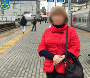 Повідомлено про підозру жінці, яка в соцмережі передавала представнику НЗФ інформацію про розташування ЗСУ