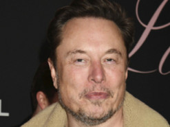 Під керуванням Маска вартість X впала на понад $34 млрд