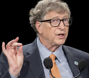 COVID-19: Білл Гейтс пояснив, чому світ "повністю повернеться в норму" до кінця 2022 року