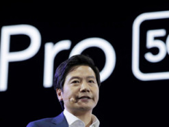 Глава Xiaomi призывает китайскую индустрию смартфонов как можно скорее вернуться к работе