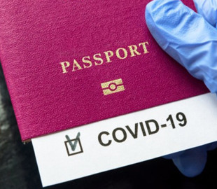 Швеція до літа планує запровадити електронні COVID-паспорти