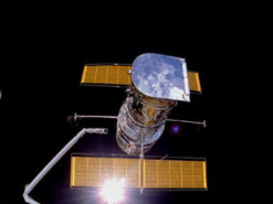 Hubble после поломки возвращают к научной работе