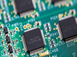 Производители микросхем столкнулись с двухлетним дефицитом критически важного оборудования