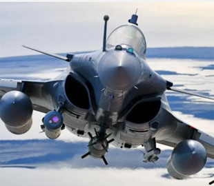 Французькі розробники інтегрують ядерні ракети на винищувачі Rafale B