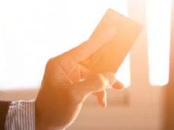 Чоловік втратив 226 841 грн з карток ПриватБанку після крадіжки гаманця — що вирішив суд