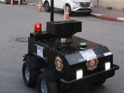 В Тунисе соблюдение карантина контролируют роботы