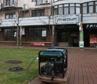 Скільки може працювати генератор без перерви: час роботи