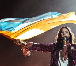 Джаред Лето провів прямий ефір з українцями та заспівав «Ах, Одеса»