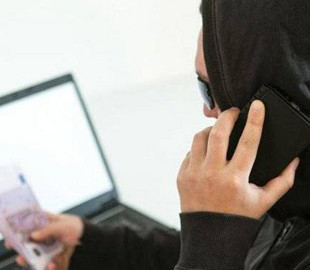 Жители Луганщины отдали 162 тыс. гривен мошенникам