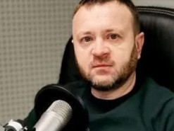 Судитимуть кримського пропагандиста, який виправдовує збройну агресію і воєнні злочини РФ