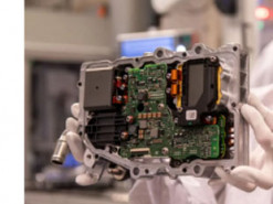 У ЄС назвали країну, яка найбільше заважає обмежувати росію у технологічних компонентах