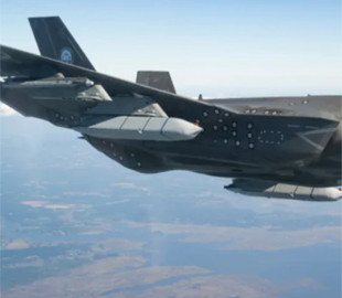 F-35 уперше помічено з протикорабельними ракетами великої дальності
