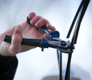 В Івано-Франківську поліцейські викрили чоловіка, котрий намагався вчинити крадіжку кабелю