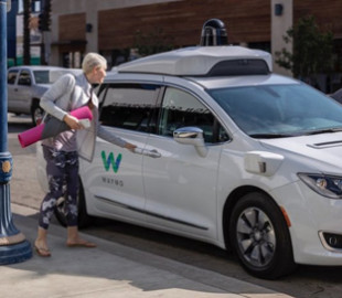 Из-за коронавируса приостанавливается тестирование самоуправляемых автомобилей