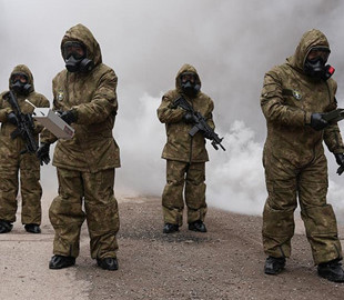 Не ігноруючи давні ризики: у Туреччині презентували захисне спорядження, яке убезпечує військових від хімічного та інших видів озброєння