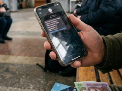 «У банку завелися злочинці»: як аферисти виманюють готівку у клієнтів