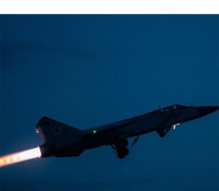 "Стіна з дронів" та жорсткі кроки: як НАТО готується до збиття російських літаків