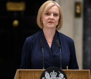 Розкол серед британських консерваторів: міністри закликали об’єднатися навколо Ліз Трасс