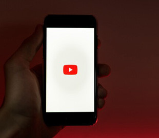 Отключение счетчика дизлайков на YouTube уменьшило количество хейтерских атак на создателей видео