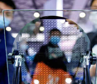 Китайские производители признались, что темпы освоения новых техпроцессов снизились