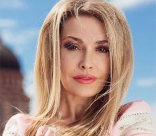 Ольга Сумська показала селфі з Ніною Матвієнко