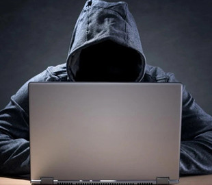 Чоловік отримав 2 роки пробаційного нагляду за зберігання дитячого порно на своєму ноутбуці