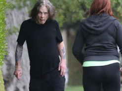 Легендарний рок-музикант Оззі Осборн вразив фанів виснаженим зовнішнім виглядом