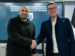 Умєров і прем'єр Естонії обговорили співпрацю у сфері кібербезпеки