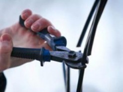 Запорожца, который оставил без связи целый подъезд, приговорили к общественным работам