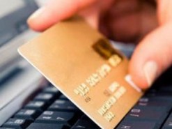 Чоловік подарував аферисту велику суму грошей