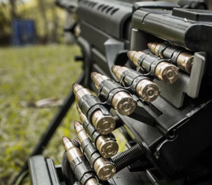 Франція ще в 2017 році хотіла відновити своє виробництво патронів, але не знайшла 100 млн євро