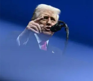 Трамп вимагає заборонити розширення телевізійних мереж у США