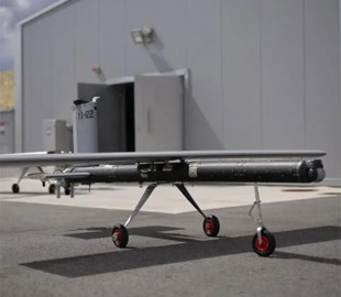 Розкриті технічні характеристики турецьких ударних дронів Baykar YIHA-III