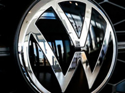 По словам финансового директора Volkswagen, дефицит микросхем продлится до 2024 года