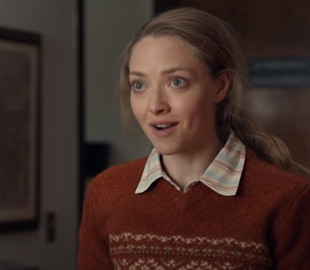 Hulu показал трейлер сериала об основательнице Theranos с Амандой Сейфрид