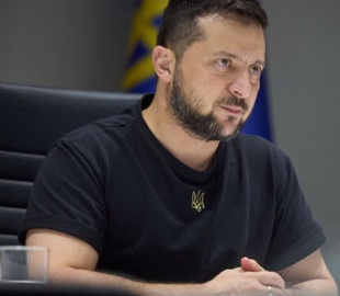 Українські сайти витримали найпотужніші кібератаки ворога – Зеленський