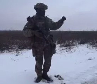 Танцы воина ВСУ под песню Уитни Хьюстон стали “вирусным” в сети