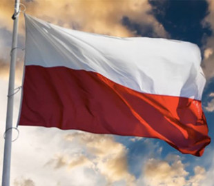 Польща підняла авіацію та посилила ППО через російські дрони над Україною — деталі