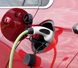 Мировой рынок электромобилей в прошлом году удвоил объёмы продаж