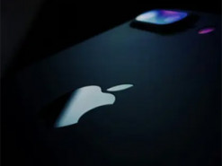 Ось усе, що відомо про перший складаний смартфон від Apple