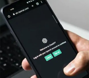 Беруть приклад з людей: чат-боти незабаром можуть стати "грубими расистами", — експерти