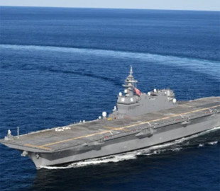 Попри заборону Конституції: як японські Сили самооборони отримали авіаносці