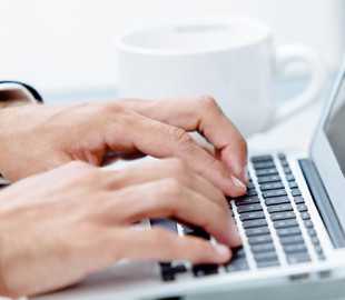 Украина переведет все госуслуги для жителей ЛДНР и Крыма в онлайн