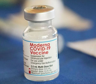 Коронавірус знову повертається: коли в Україні чекати на новий пік