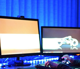 Рынок компьютерных мониторов в 2020 году показал рекордный рост