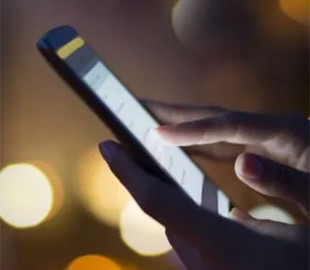 Чому смартфон із часом починає працювати повільніше: п’ять основних причин