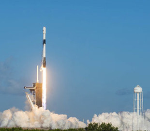 SpaceX запустила на орбиту Земли третью за месяц партию спутников Starlink